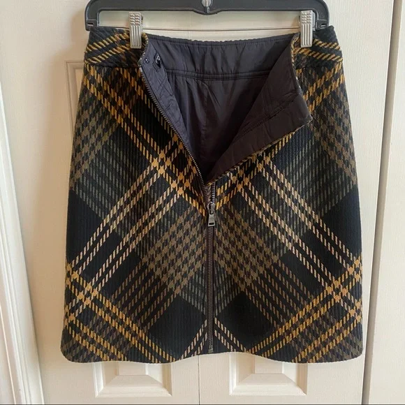 Etcetera Black and Tan argyle wool skirt sz 2 with zipper detail - Picture 3 of 5